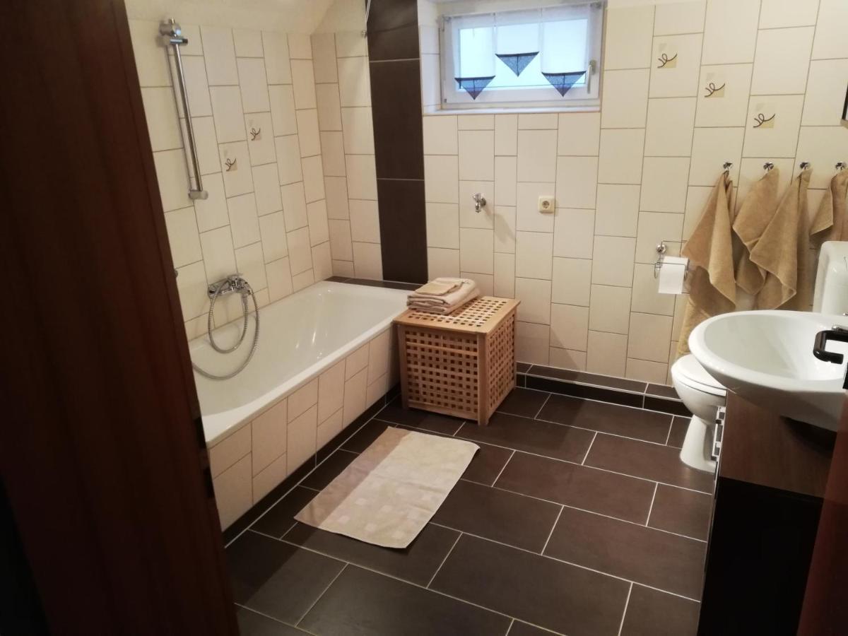 Ferienwohnung Haehnert 슈바르첸베르크 외부 사진